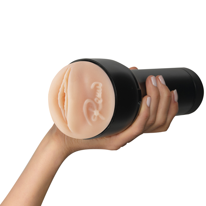 img_151137_99a1c8091b86aad02f34fa4ba3cdcbe2_1.png KIIROO - FEEL ROMI CHASE PAR KIIRO STARS COLLECTION – Image 5