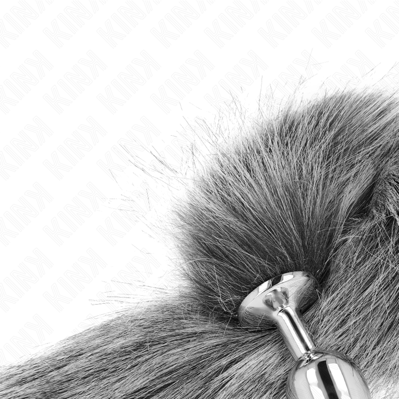 img_189081_2905b3d03036294a93306d5c97b6be16_1.png KINK - PLUG ANAL TAILLE S 7 X 3 CM AVEC QUEUE SYNTHÉTIQUE 40 CM GRIS – Image 4